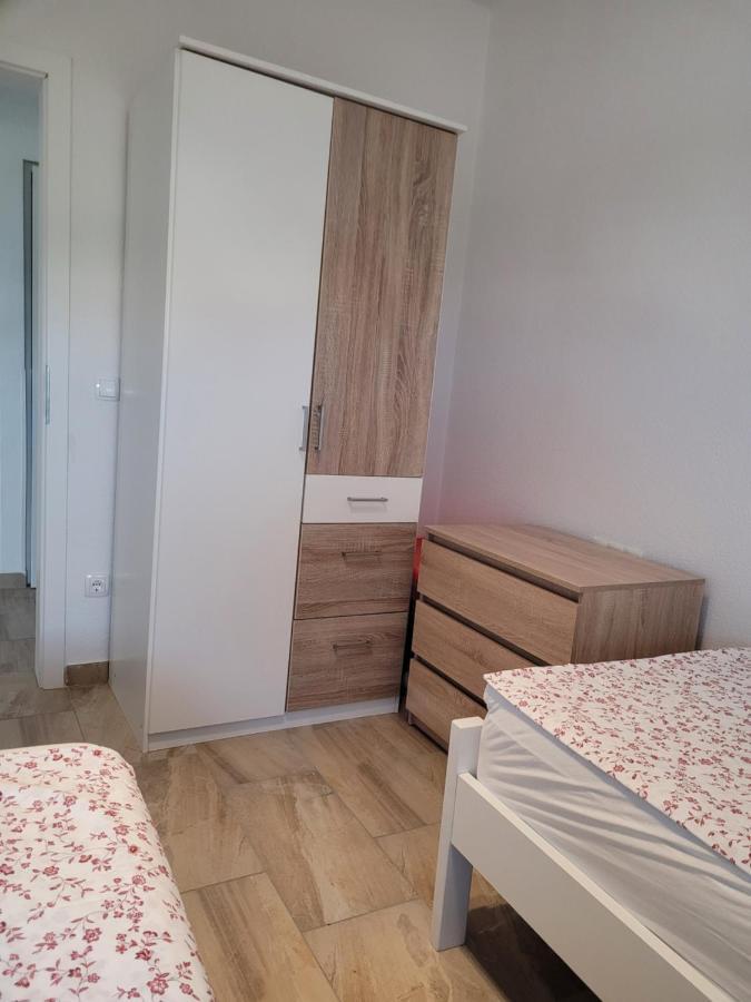 Appartement Baraba Maslenica Exteriör bild