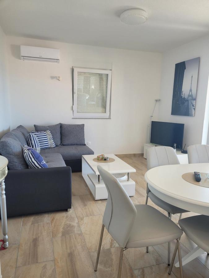 Appartement Baraba Maslenica Rum bild